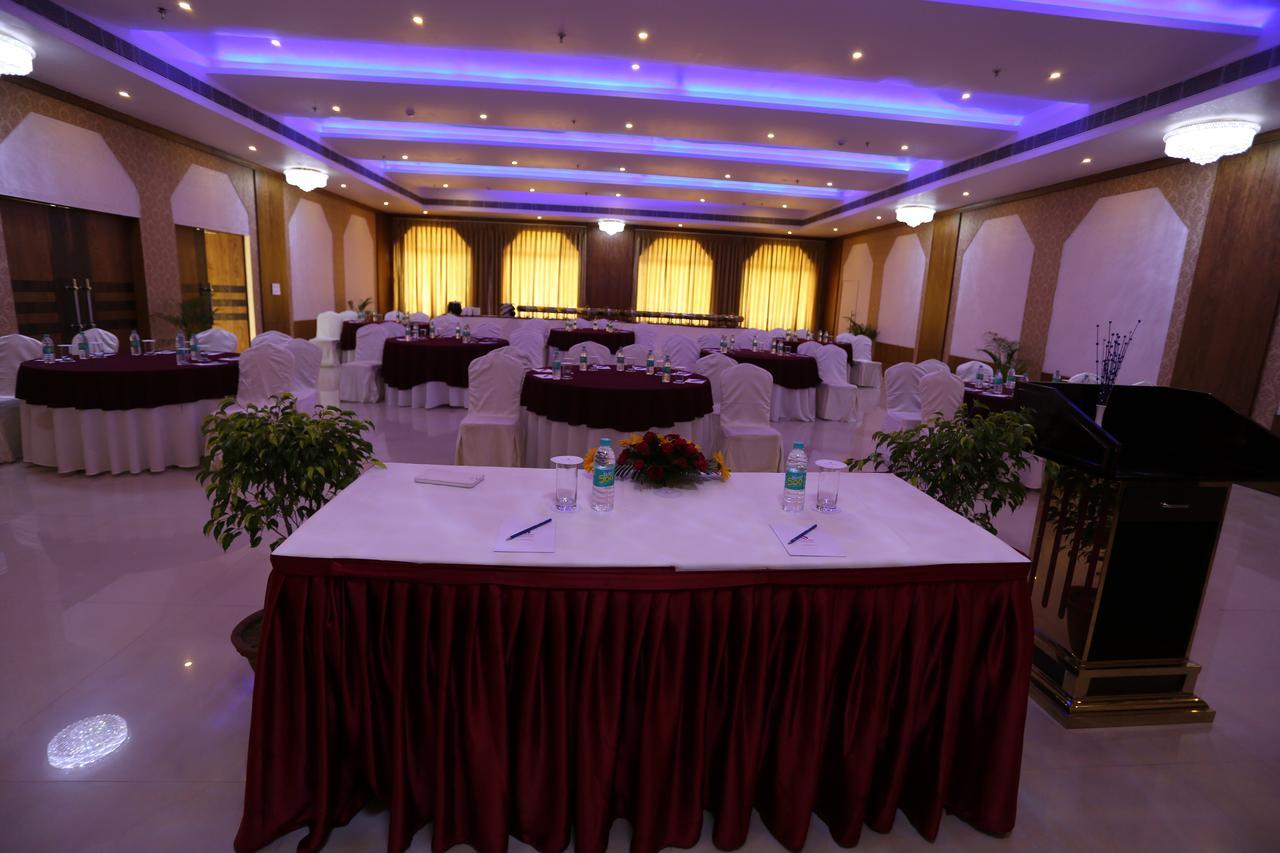 Hotel Kamlesh Continental Angul Exterior foto