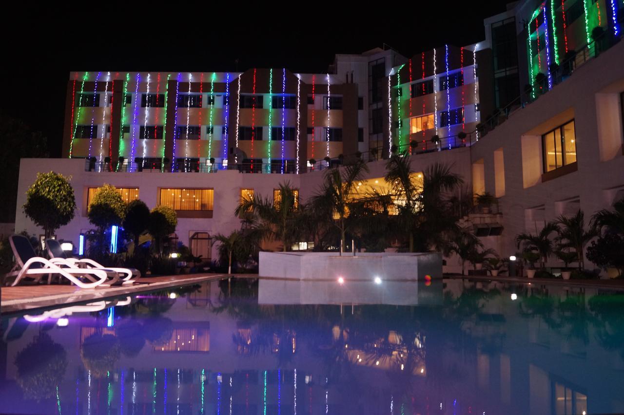 Hotel Kamlesh Continental Angul Exterior foto