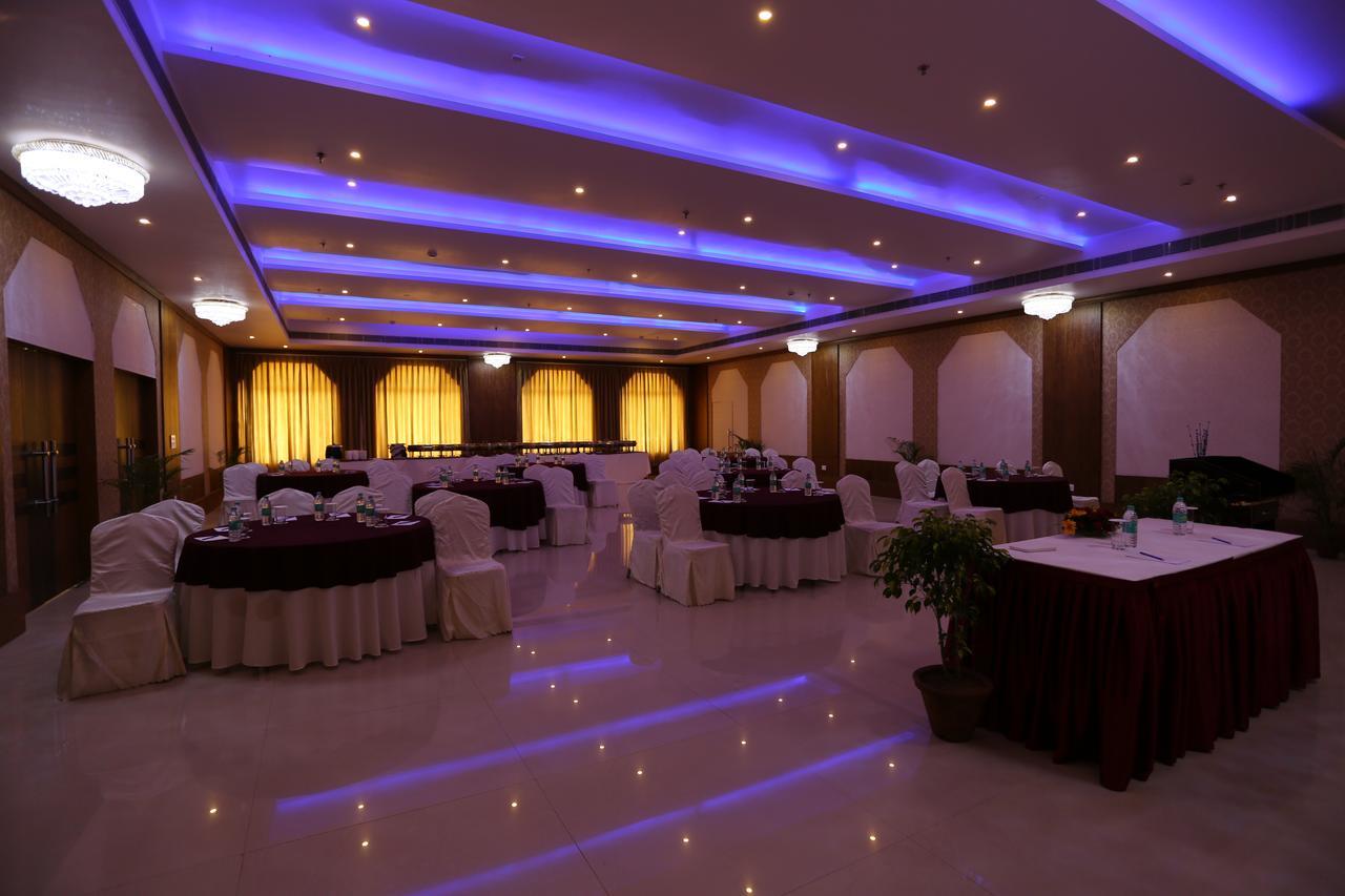 Hotel Kamlesh Continental Angul Exterior foto